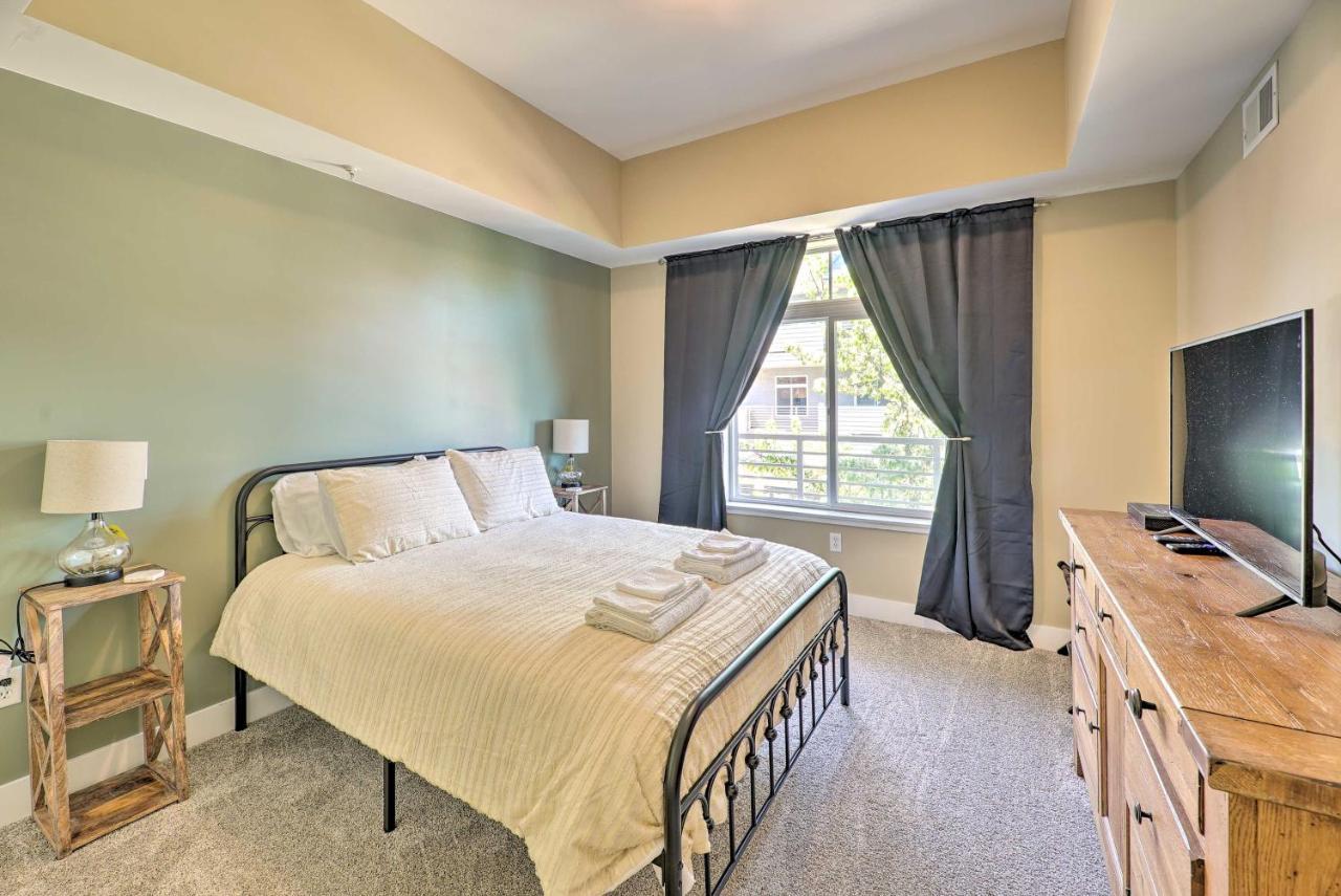 Grand Haven Condo - Walk To Nearby Hot Spots! Dış mekan fotoğraf