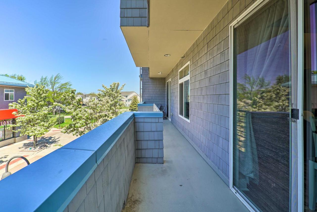 Grand Haven Condo - Walk To Nearby Hot Spots! Dış mekan fotoğraf